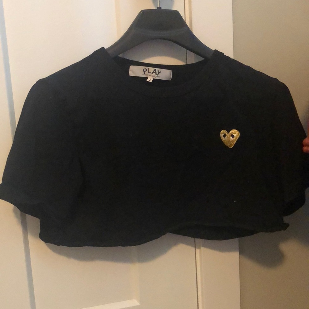 Cut crop top